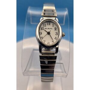 Boshiya‎ Woman's Watch  Stretch Band Silvertone #0217